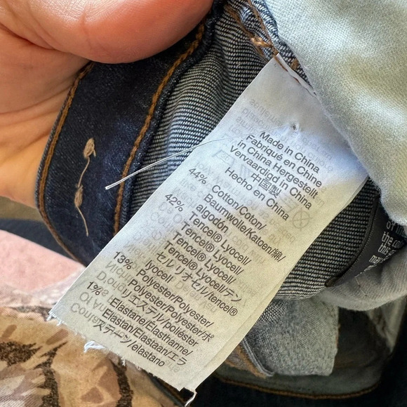 Madewell 10" High-Rise Skinny Jeans in Danny Wash: TENCEL™ Denim Edition - Picture 6 of 7